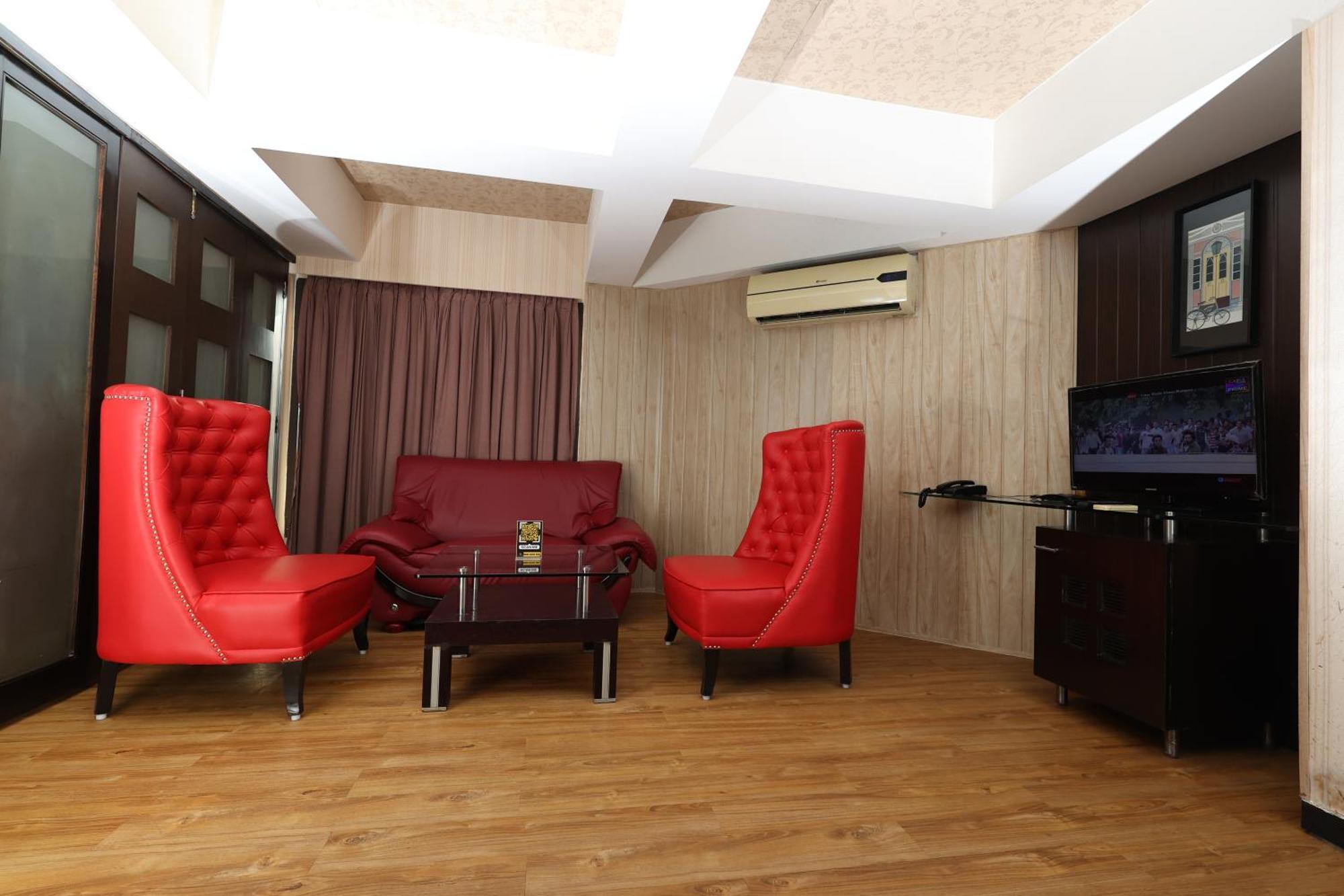 Quaint Suites Hotel & Banquet Mumbai Exterior photo